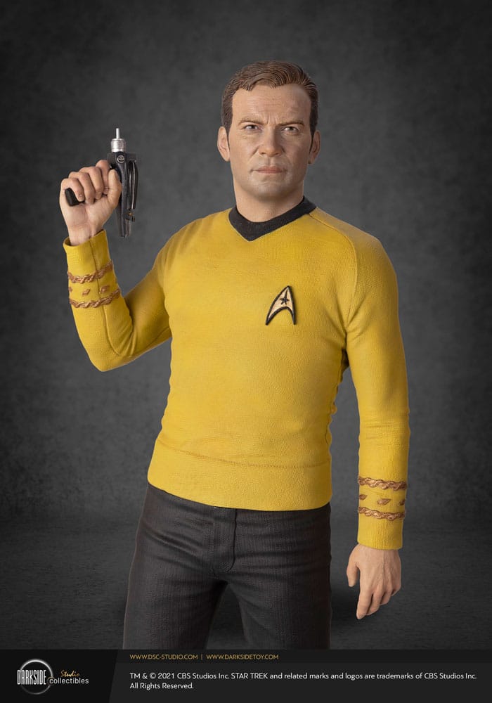 Star Trek Musuem Statue 1/3 Captain James T Kirk 64 cm