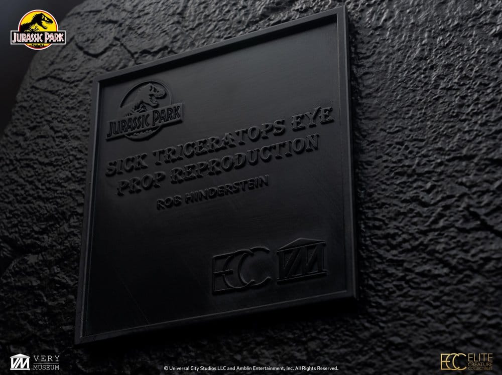 Jurassic Park Statue Triceratops Eye Prop (Reproduction) 35 cm     