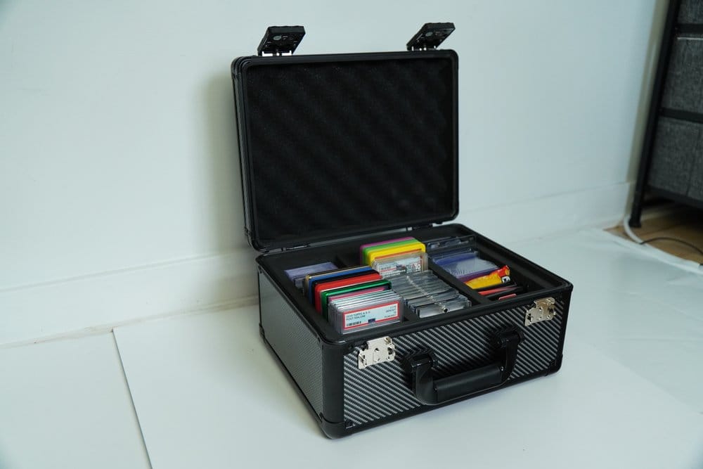 Evoretro Trading Card Aufbewahrungsbox für 90 Karten X Grau