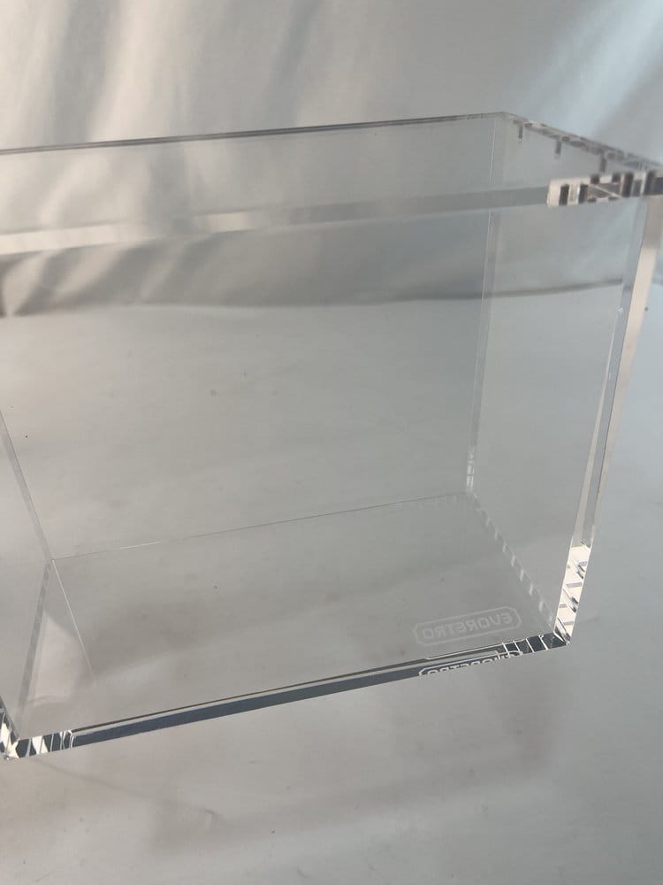 Evoretro Acryl Display Case für Bandai One Piece TCG Booster Box (Englisch)