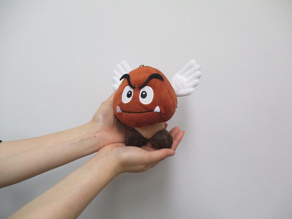 Super Mario Plüschfigur Para-Gumba 19 cm             