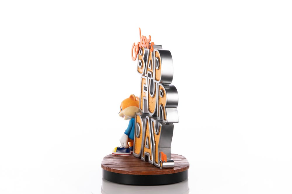 Conker´s Bad Fur Day Statue Game Cover Standard Edition 45 cm 