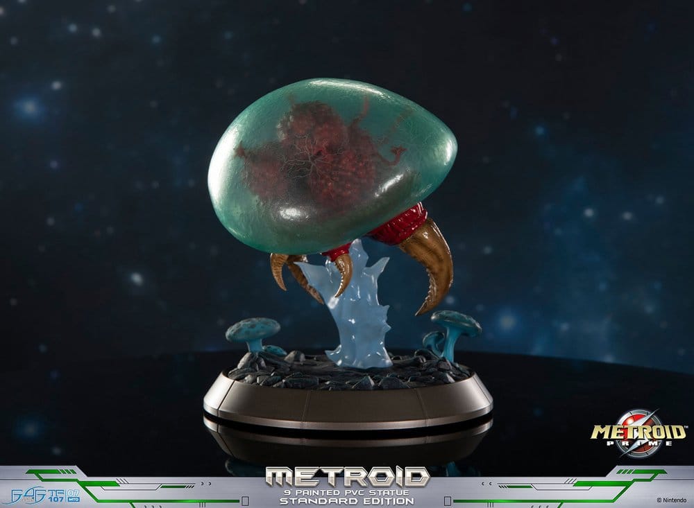 Metroid Prime PVC Figur Metroid (Standard) (Glow in the Dark) 21 cm