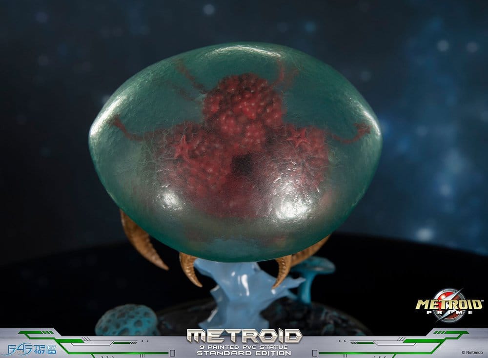 Metroid Prime PVC Figur Metroid (Standard) (Glow in the Dark) 21 cm