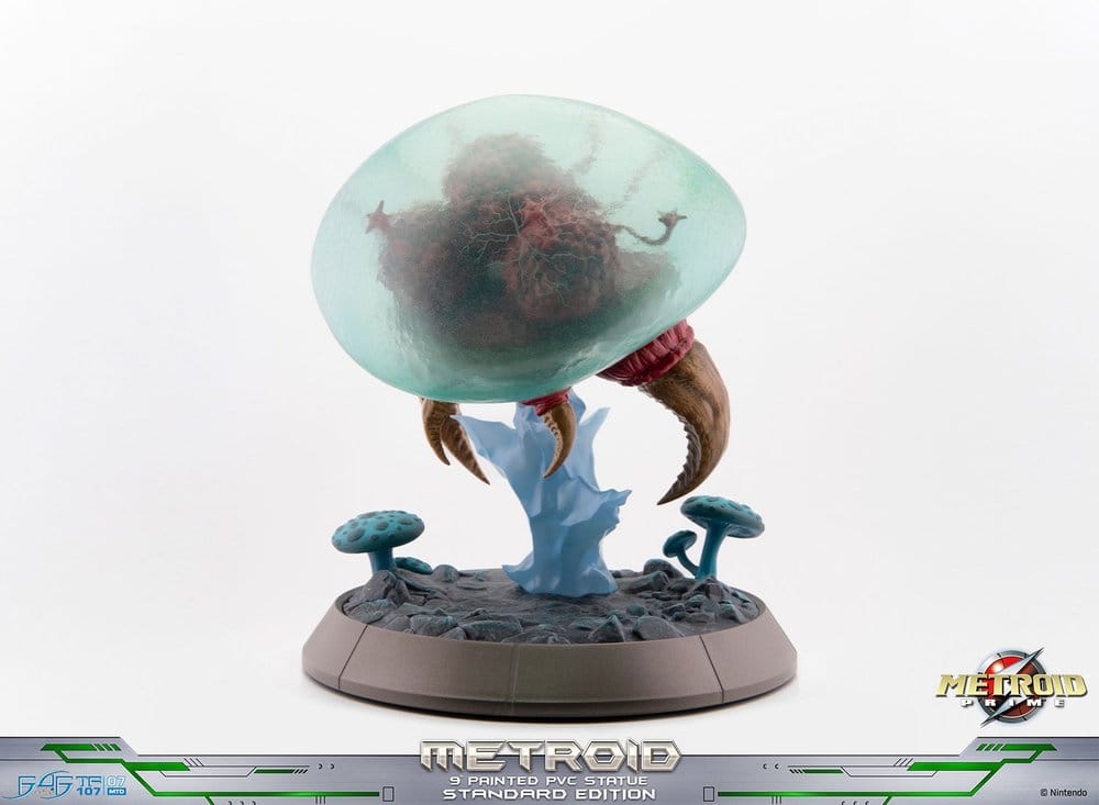 Metroid Prime PVC Figur Metroid (Standard) (Glow in the Dark) 21 cm