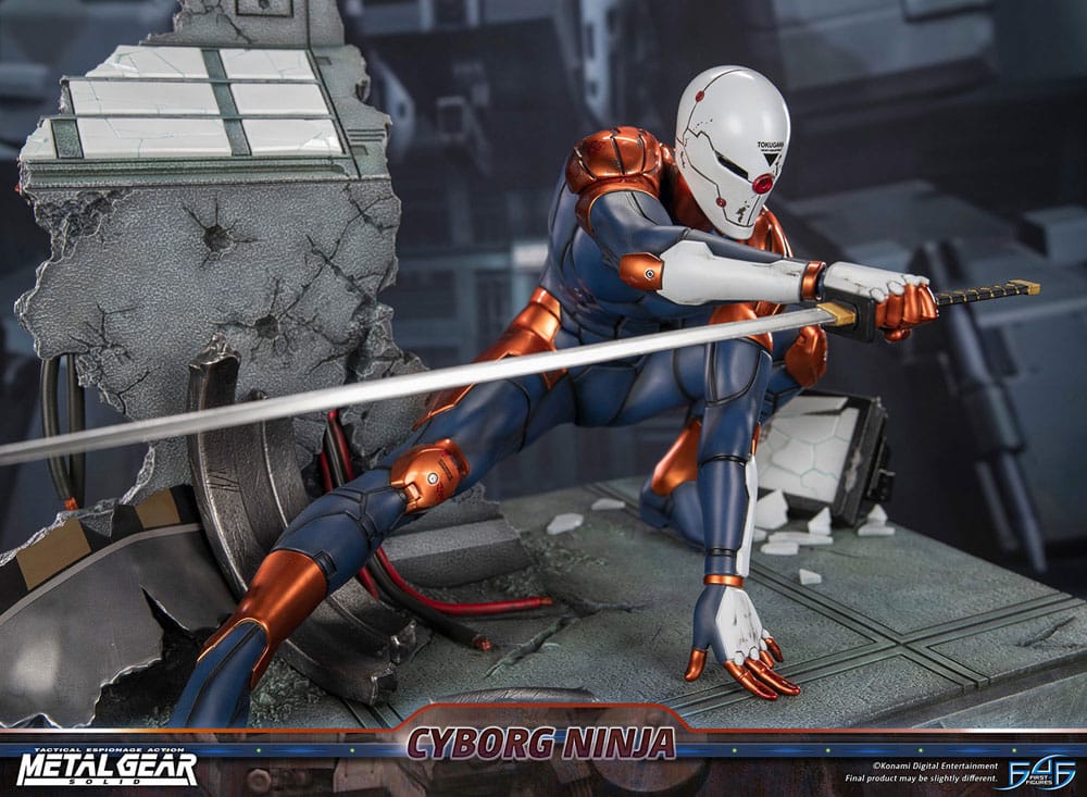 Metal Gear Solid Statue Cyborg Ninja (Gray Fox) 41 cm