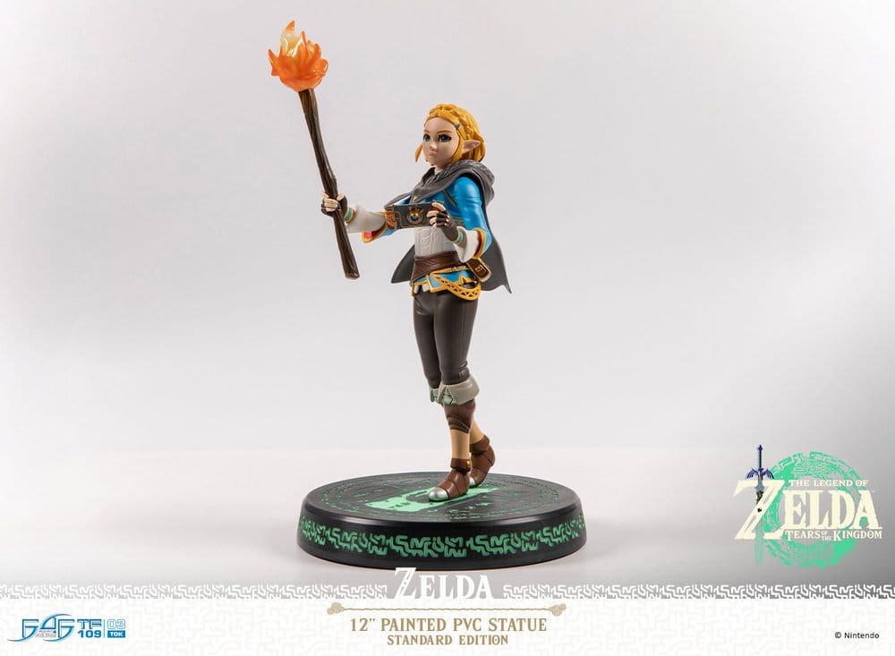 The Legend of Zelda: Tears of the Kingdom PVC Figur Zelda 31 cm