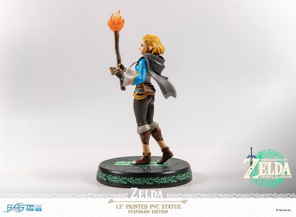The Legend of Zelda: Tears of the Kingdom PVC Figur Zelda 31 cm