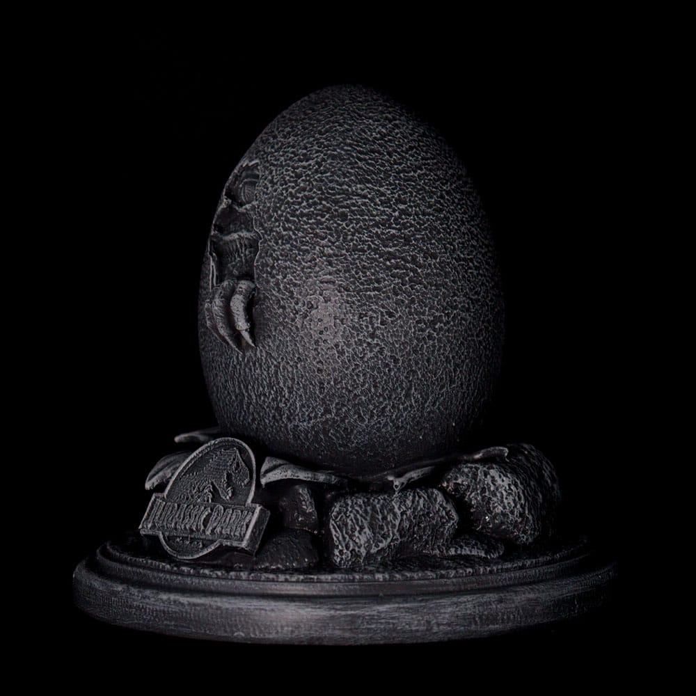 Jurassic Park Replikas 30th Anniversary Replica Egg & John Hammond Cane Set