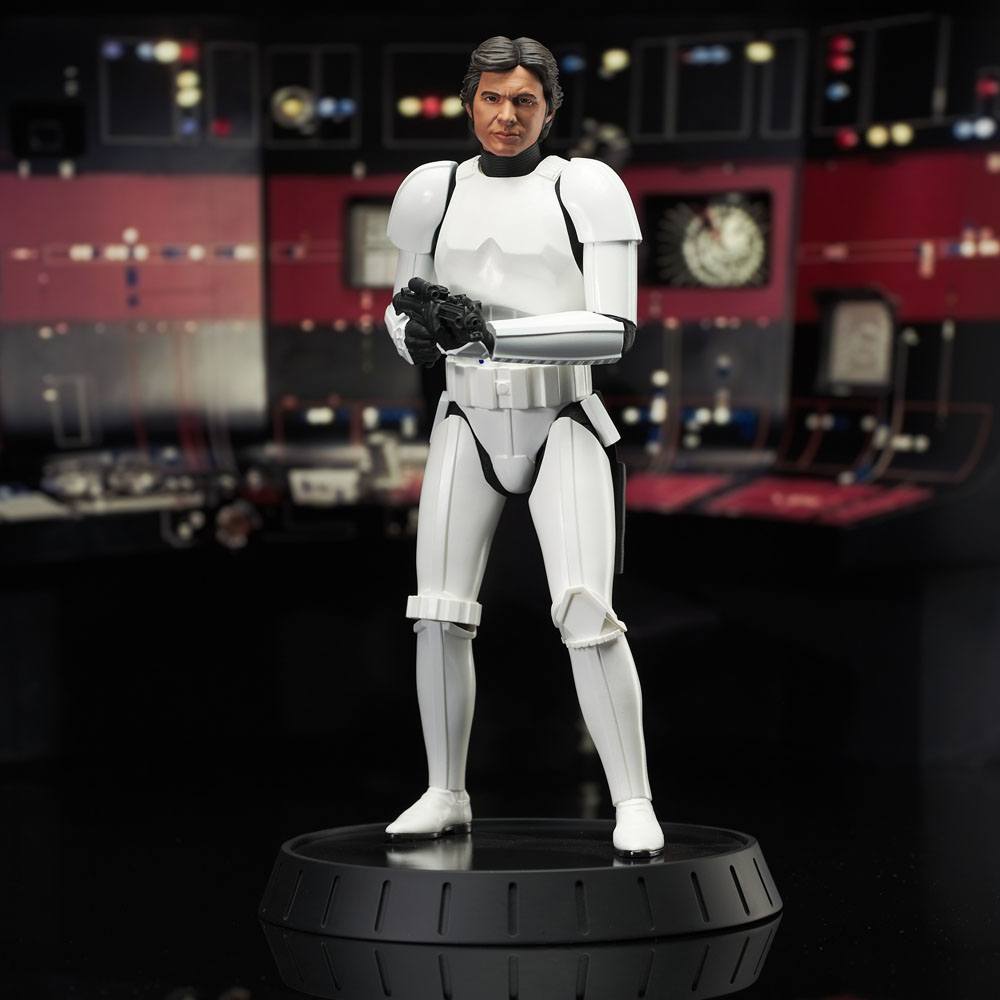 Star Wars Episode IV Milestones Statue 1/6 Han Solo (Stormtrooper Disguise) 40th Anniversary Exclusive 30 cm  