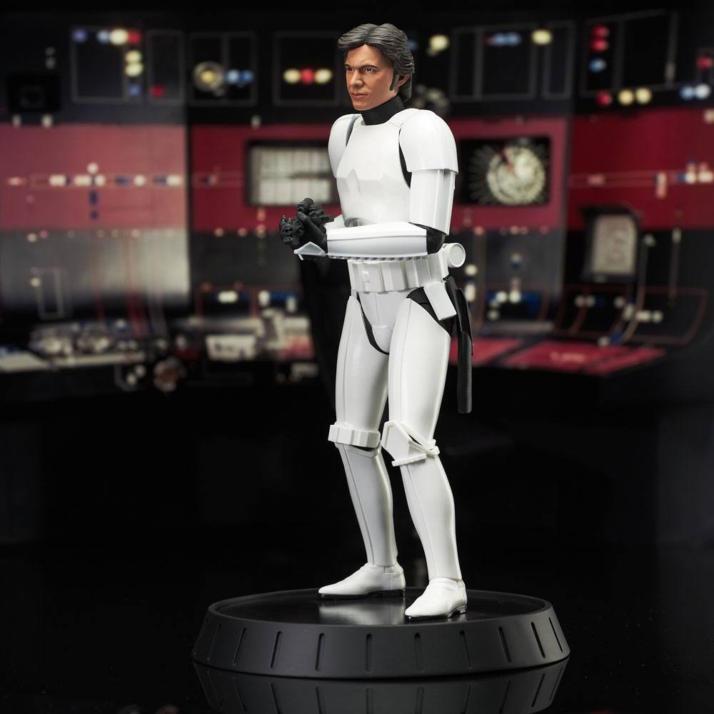 Star Wars Episode IV Milestones Statue 1/6 Han Solo (Stormtrooper Disguise) 40th Anniversary Exclusive 30 cm  