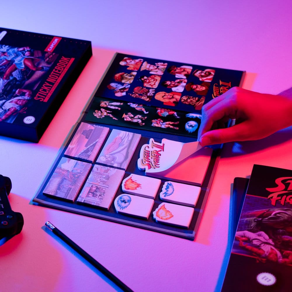 Street Fighter Premium Notizbuch mit Haftnotizen und Hülle A5 
