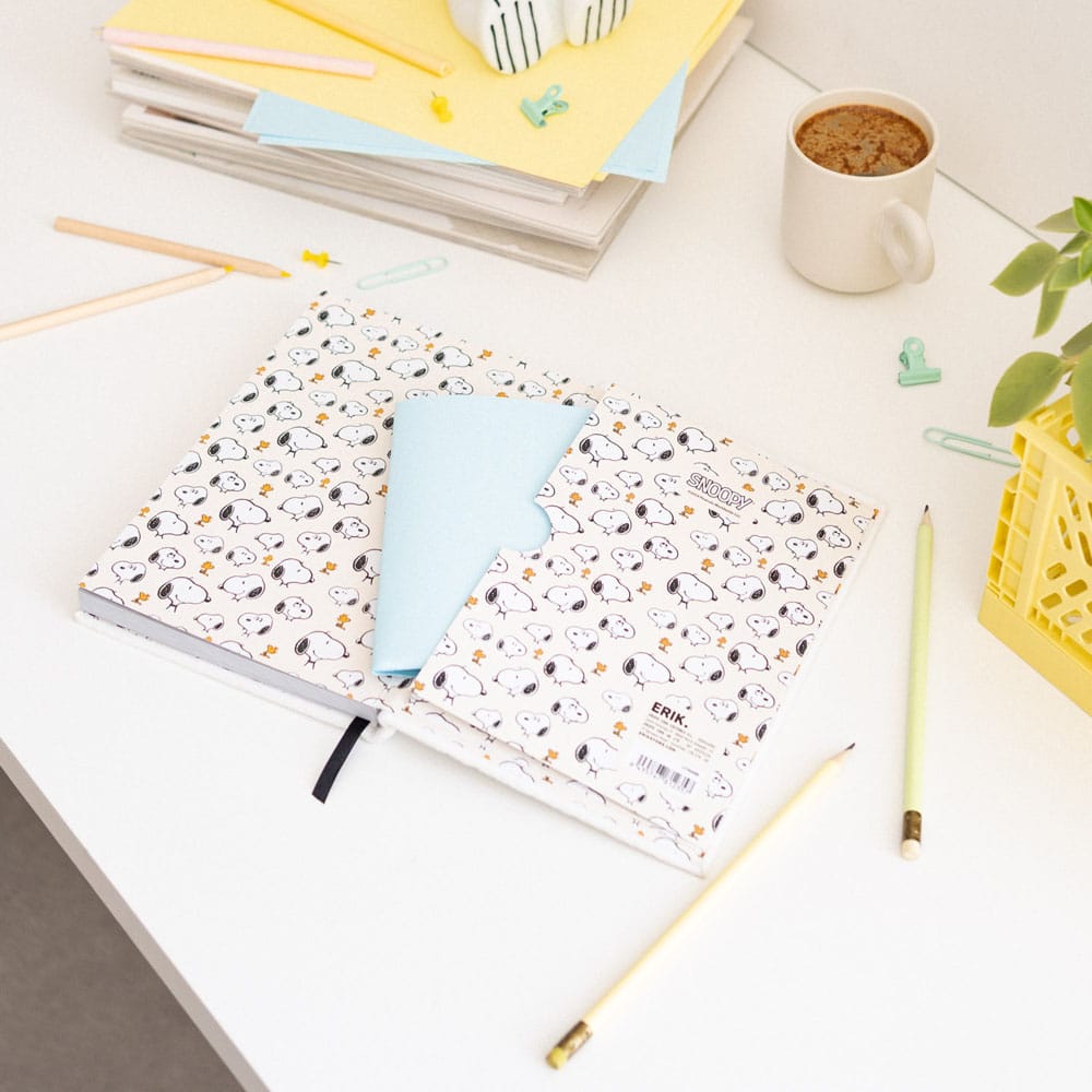 Peanuts Premium Plüsch Notizbuch A5 Snoopy