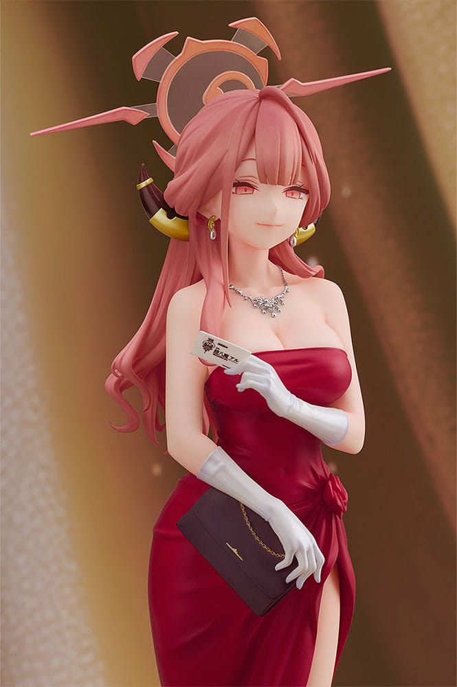 Blue Archive PVC Statue 1/7 Aru (Dress) 24 cm    