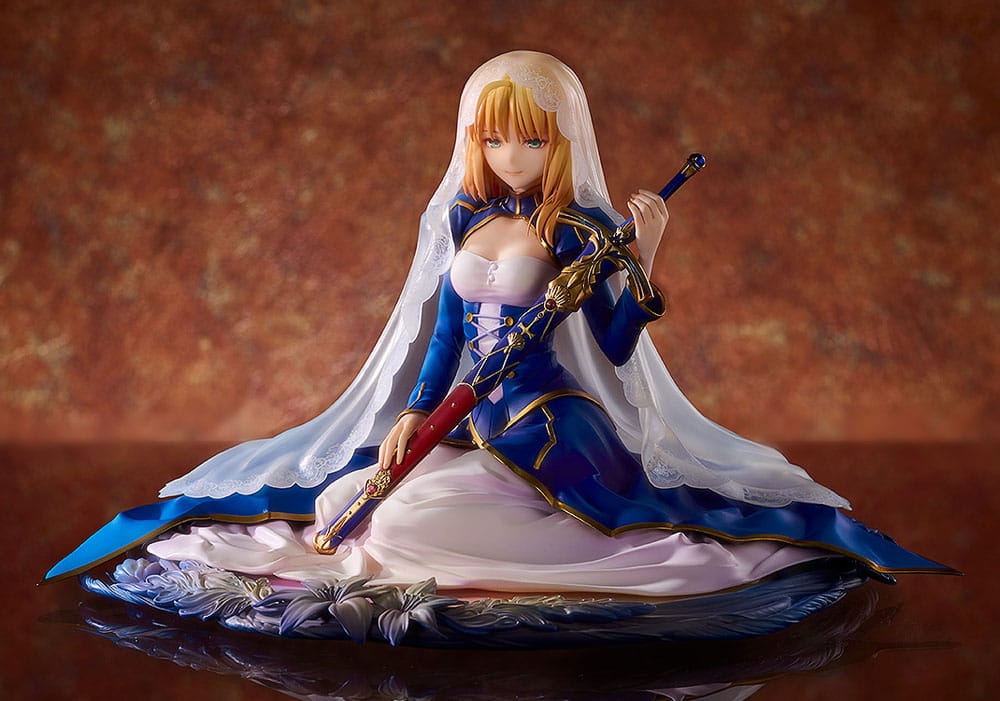 Fate/Grand Order PVC Statue 1/7 Saber Garden of Avalon 14 cm     