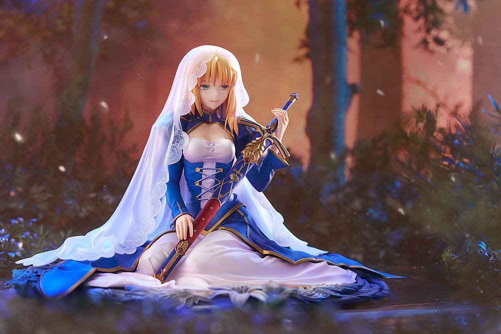 Fate/Grand Order PVC Statue 1/7 Saber Garden of Avalon 14 cm     