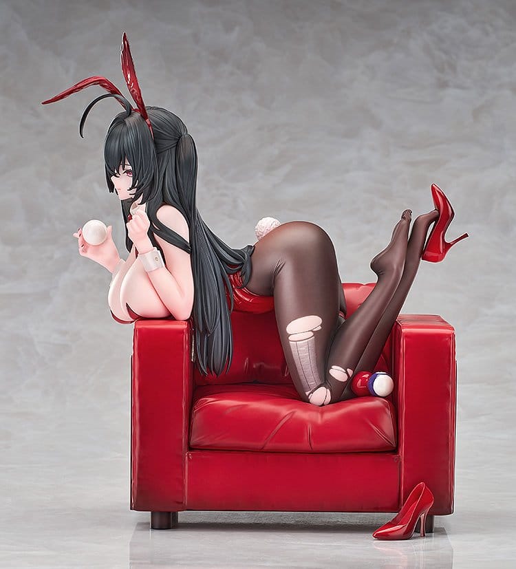 Azur Lane PVC Figur 1/7 Taihou: Fun on the Baize - Illustration Ver. 22 cm