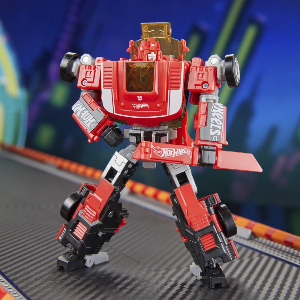 Transformers x Hot Wheels Collaborative Deluxe Class Actionfigur GT-Scorcher 13 cm