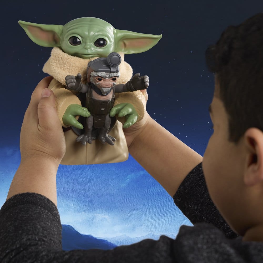 Star Wars: The Mandalorian & Grogu Elektronische Actionfigur Knuddelspaß Grogu & Anzellaner 17 cm