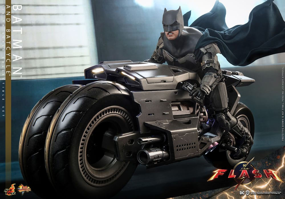 The Flash Movie Masterpiece Actionfigur mit Fahrzeug 1/6 Batman & Batcycle Set 30 cm