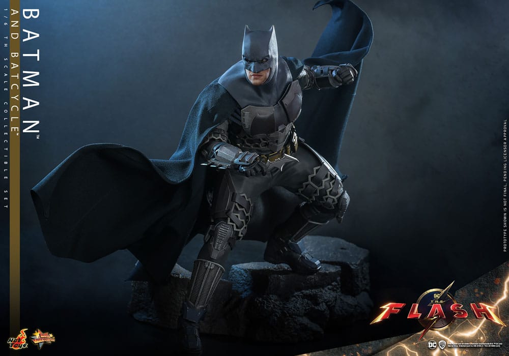 The Flash Movie Masterpiece Actionfigur mit Fahrzeug 1/6 Batman & Batcycle Set 30 cm