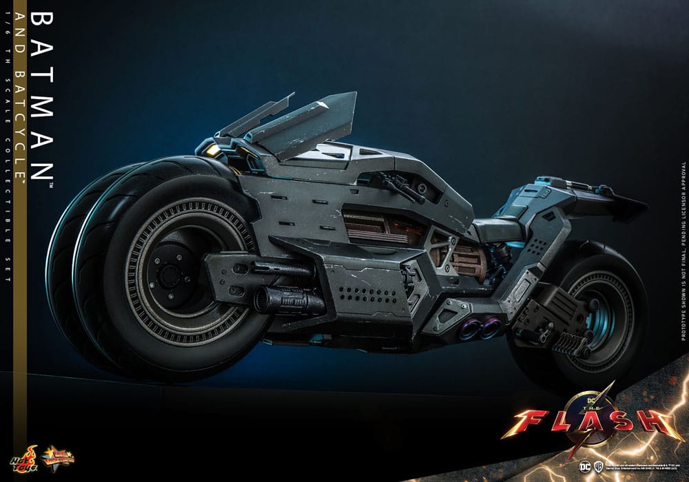 The Flash Movie Masterpiece Actionfigur mit Fahrzeug 1/6 Batman & Batcycle Set 30 cm
