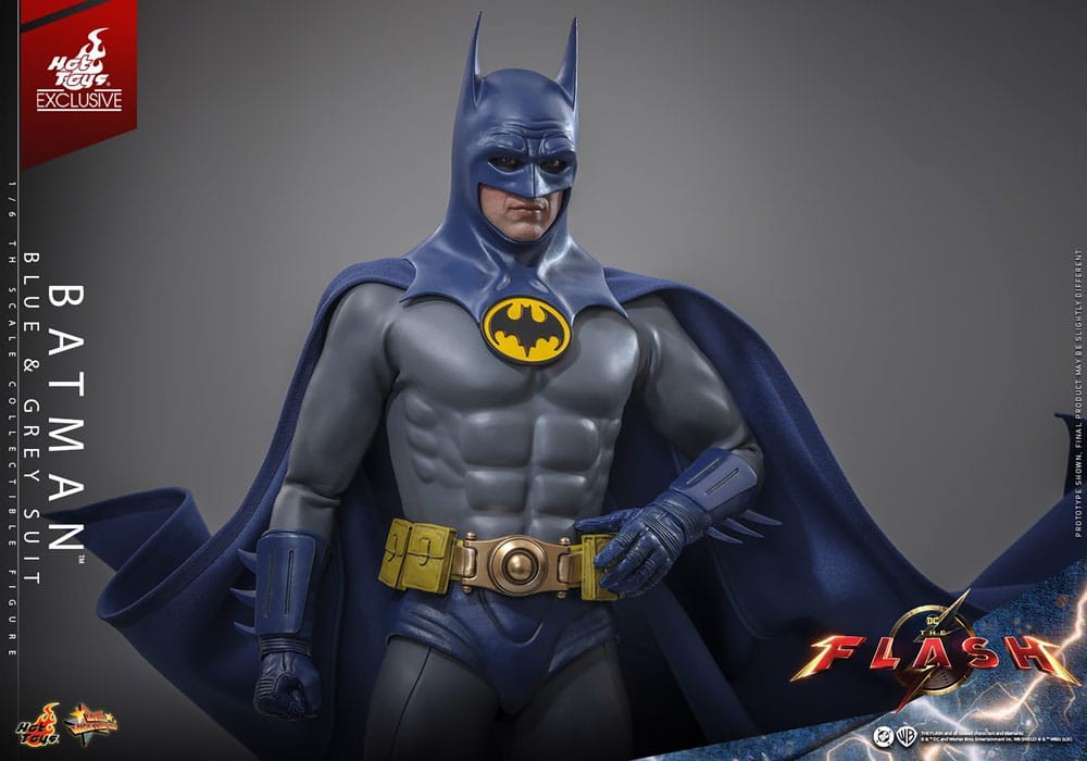 The Flash Movie Masterpiece Actionfigur 1/6 Batman (Blue & Grey Suit) Limited Edition Hot Toys Exclusive 30 cm