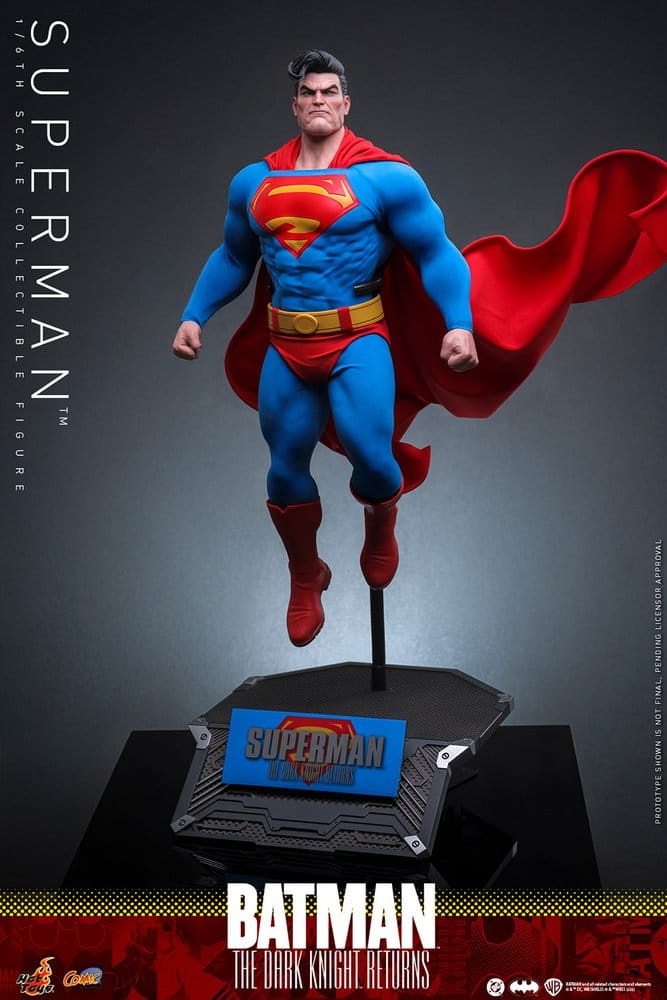 Batman: The Dark Knight Returns Comic Masterpiece Actionfigur 1/6 Superman 34 cm
