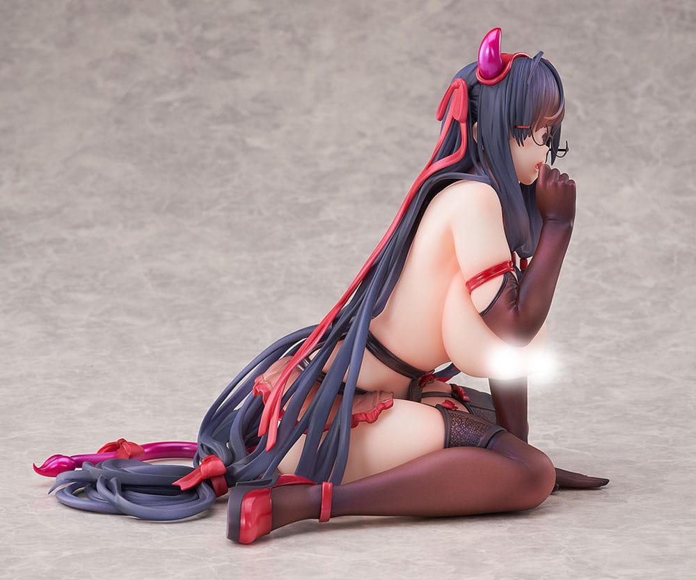 Succubus Homestay Statue 1/5 Sakuma Shizune 17 cm   