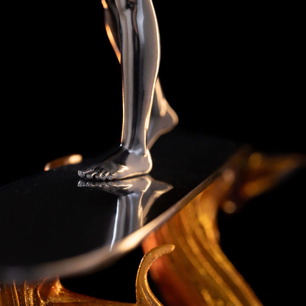 Fantastic Four Art Scale Statue 1/10 Silver Surfer 27 cm            