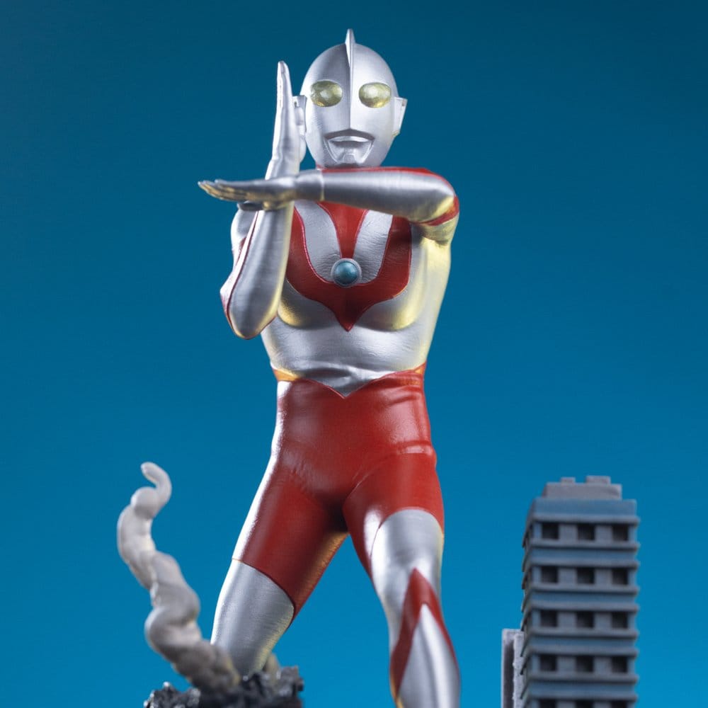 Ultraman Art Scale Statue 1/10 Ultraman 18 cm