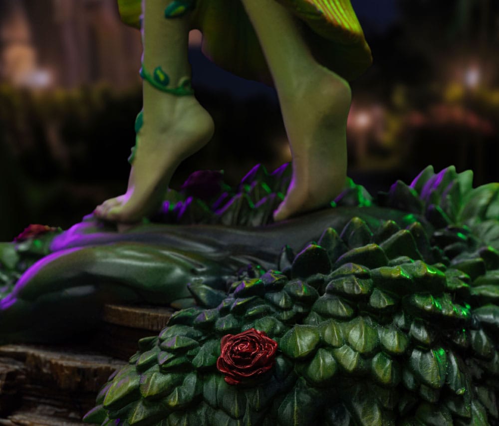DC Comics Art Scale Statue 1/10 Poison Ivy 22 cm 