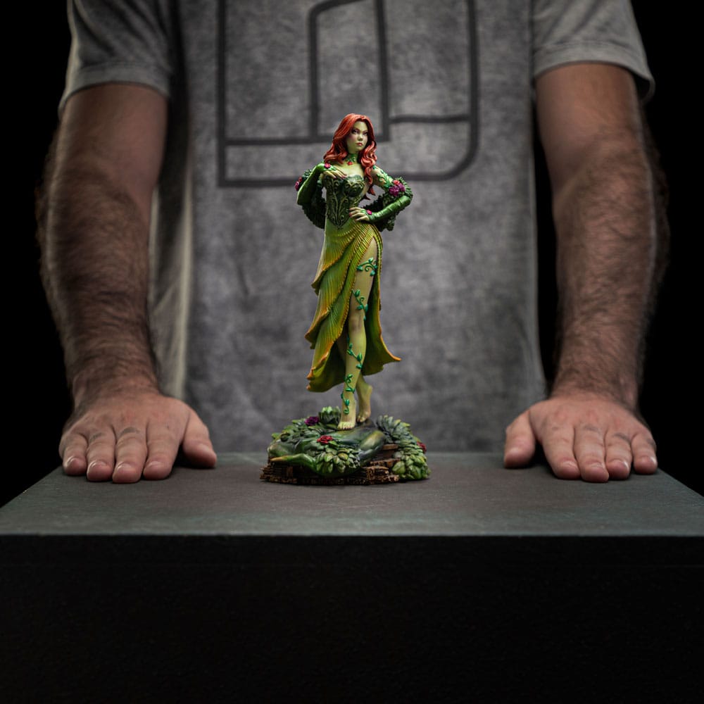 DC Comics Art Scale Statue 1/10 Poison Ivy 22 cm 