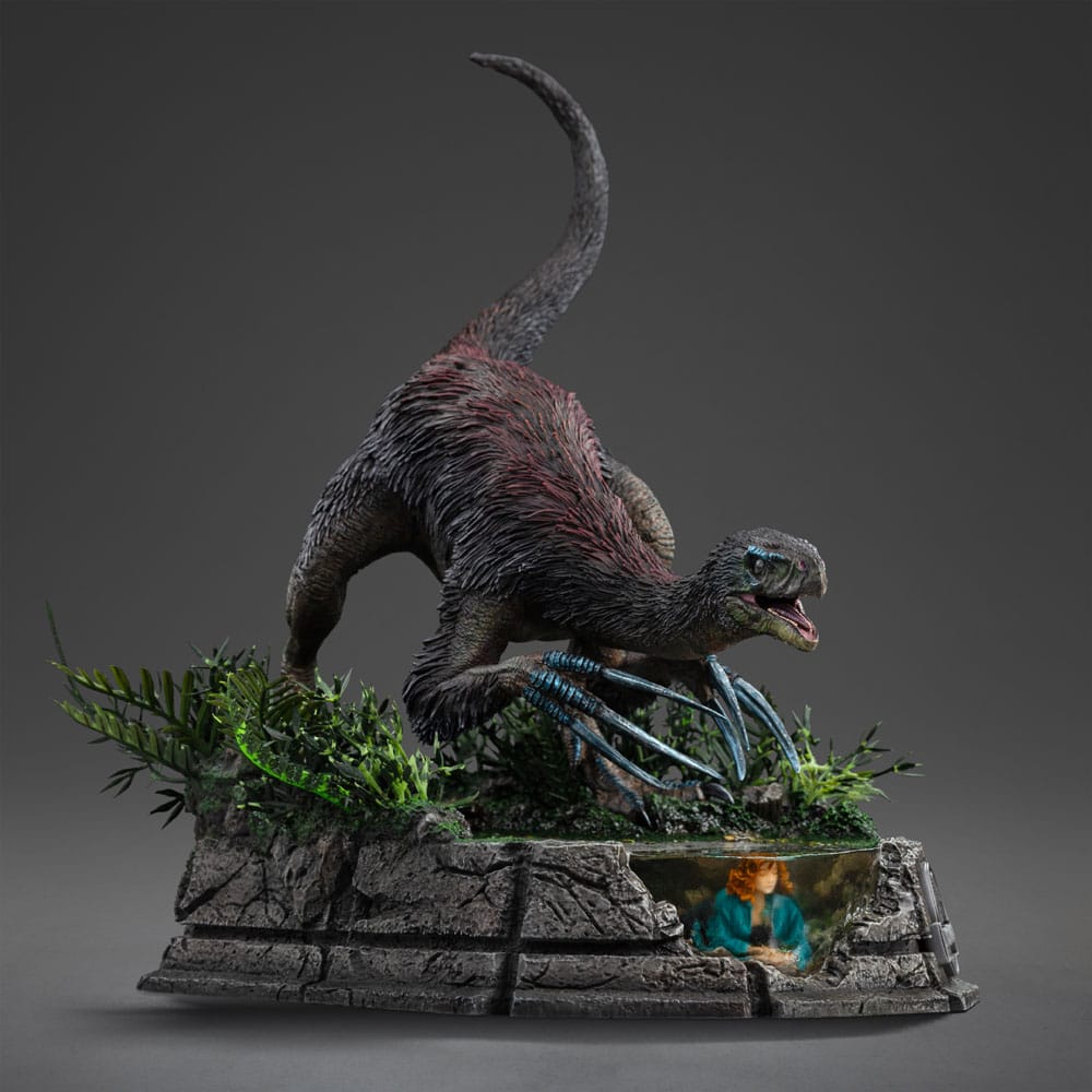Jurassic World: Dominion Demi Art Scale Statue 1/20 Therizinosaurus 29 cm