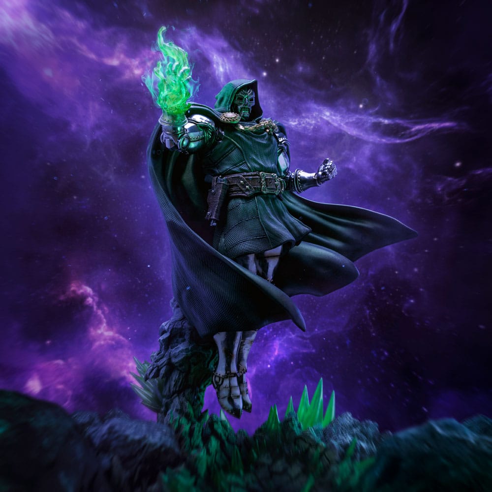 The Infinity Gauntlet Marvel Legends Diorama Art Scale Statue 1/10 Doctor Doom Deluxe Edition 42 cm