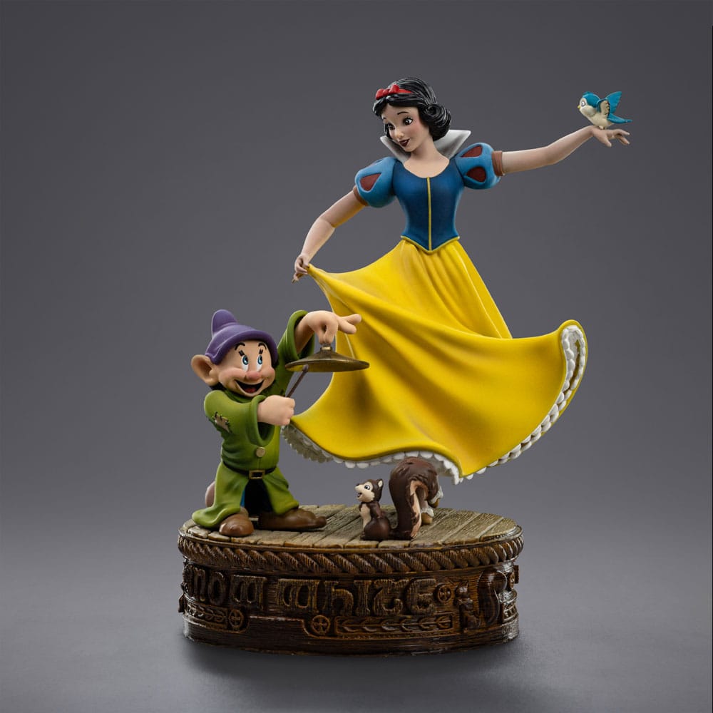 Schneewittchen und die sieben Zwerge Art Scale Statue 1/10 Snow White and Dopey 21 cm