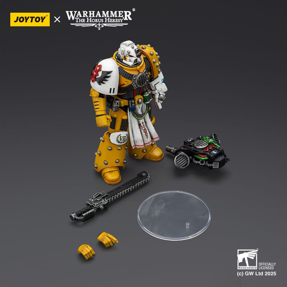 Warhammer 40,000: imperial Fists Actionfigur Legion Apothecary 12 cm