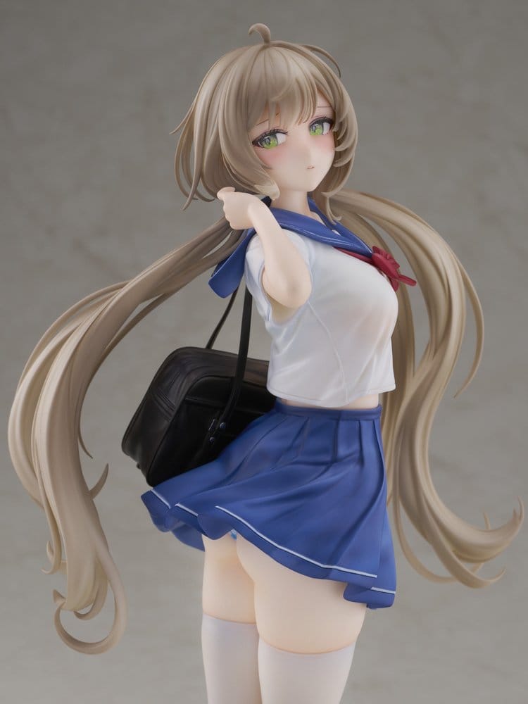 KoiKoi Sakura PVC Figur 1/6 Momoko Uniform Ver. 27 cm