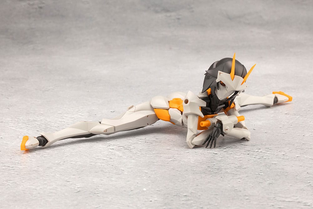 Unlimited Universe Megalomaria Plastic Model Kit Principal 16 cm