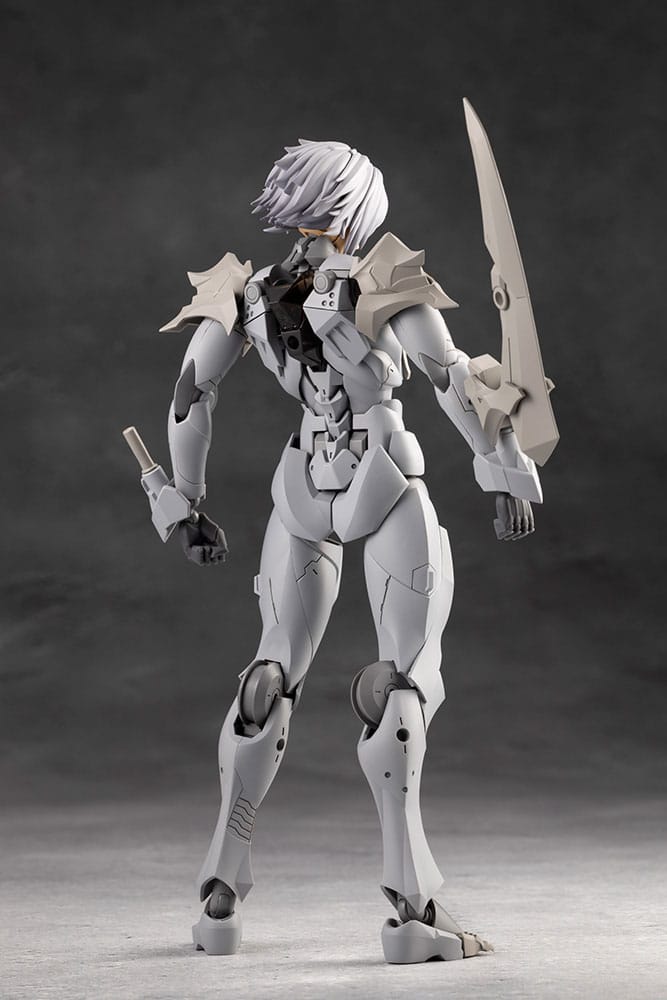 Megalomaria Unlimited Universe Model Kit Zirconia 18 cm  
