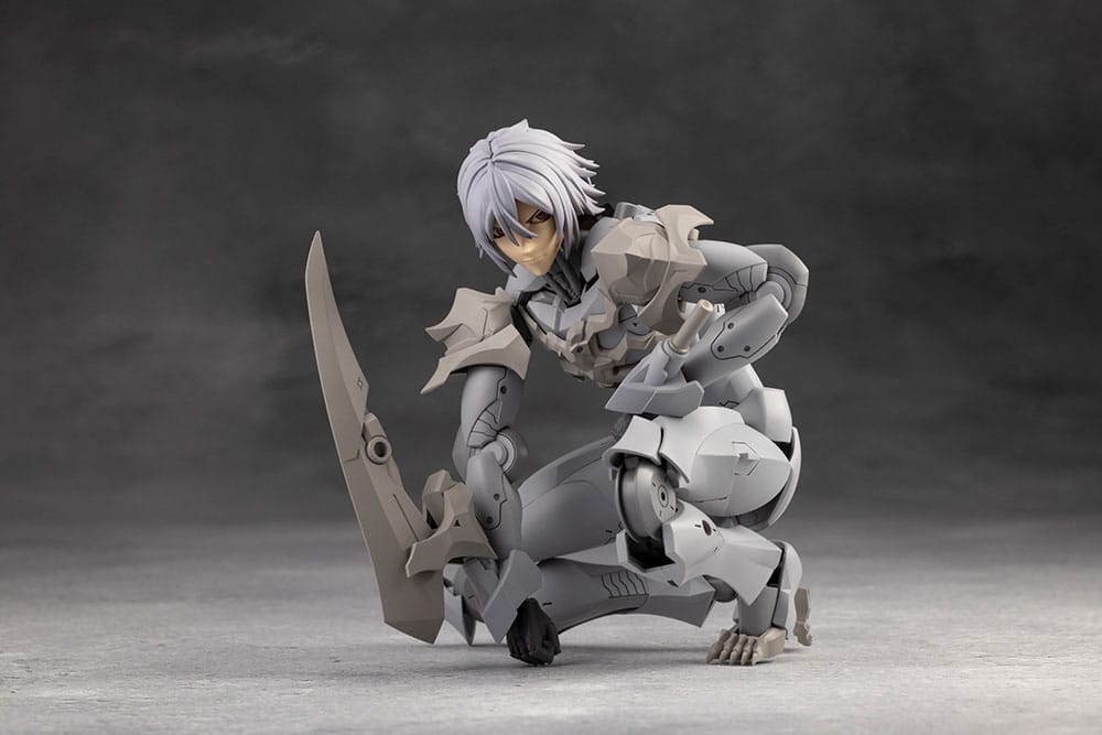 Megalomaria Unlimited Universe Model Kit Zirconia 18 cm  