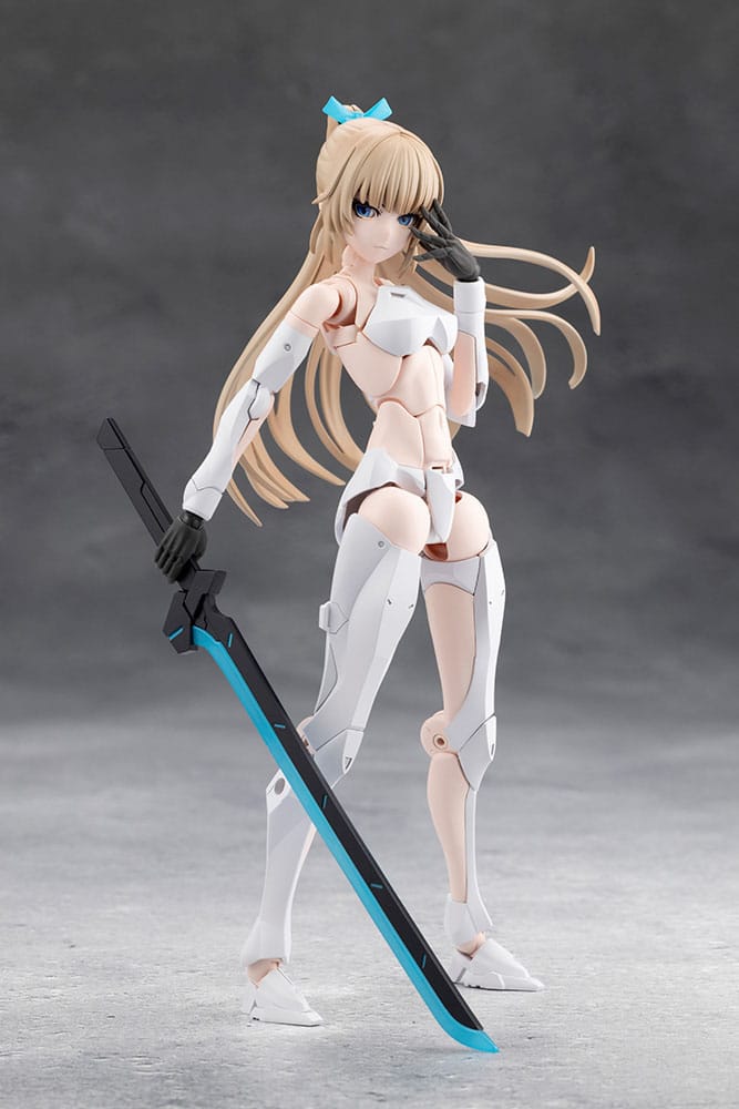 Megalomaria Unlimited Universe Plastic Model Kit Emulator 16 cm