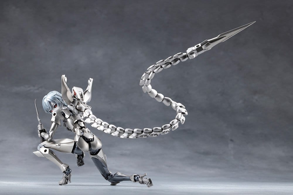 Megalomaria Unlimited Universe Plastic Model Kit Wreckage Hunter 25 cm
