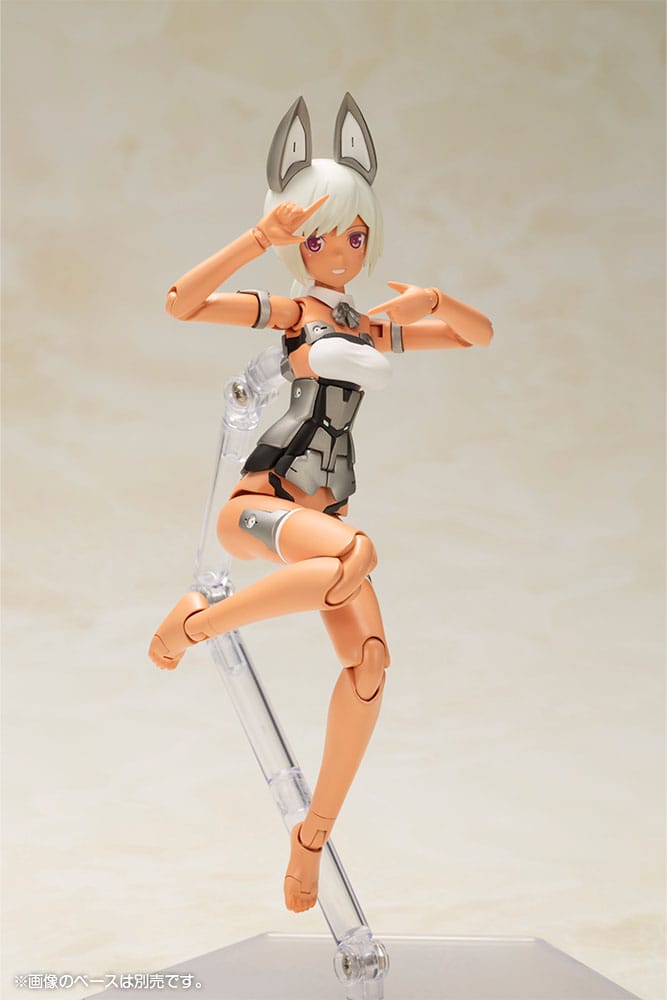 Frame Arms Girl Plastic Model Kit Laetitia Silver Ver. 15 cm  