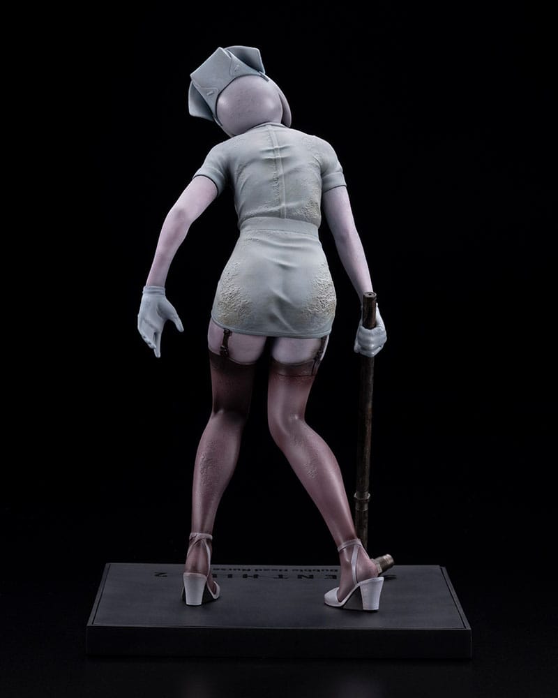 Silent Hill 2 Oshi Works Statue Bubble Head Nurse 22 cm         