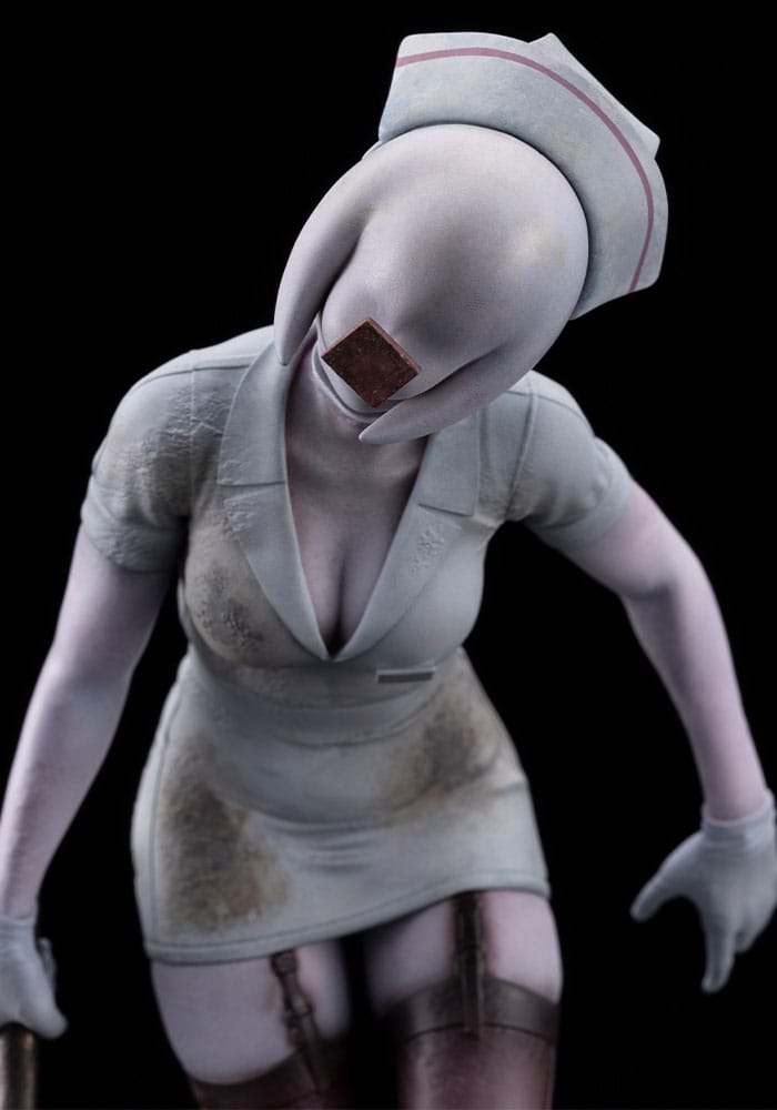 Silent Hill 2 Oshi Works Statue Bubble Head Nurse 22 cm         