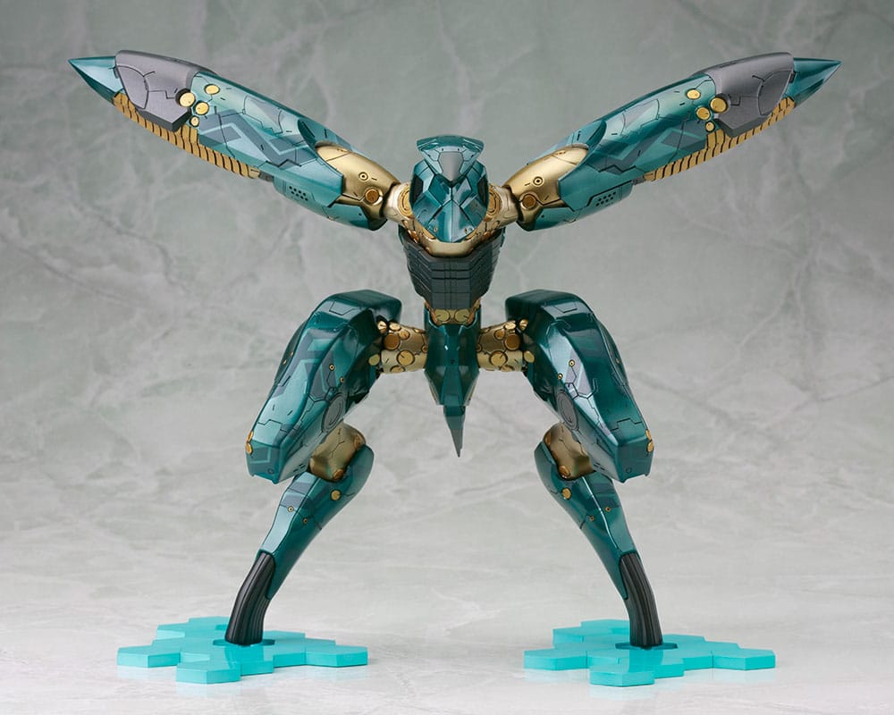 Metal Gear Solid 4 Plastic Model Kit 1/100 Metal Gear Ray 21 cm 