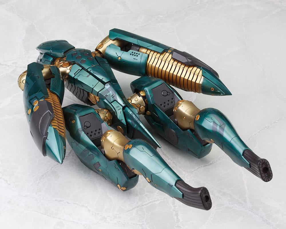Metal Gear Solid 4 Plastic Model Kit 1/100 Metal Gear Ray 21 cm 