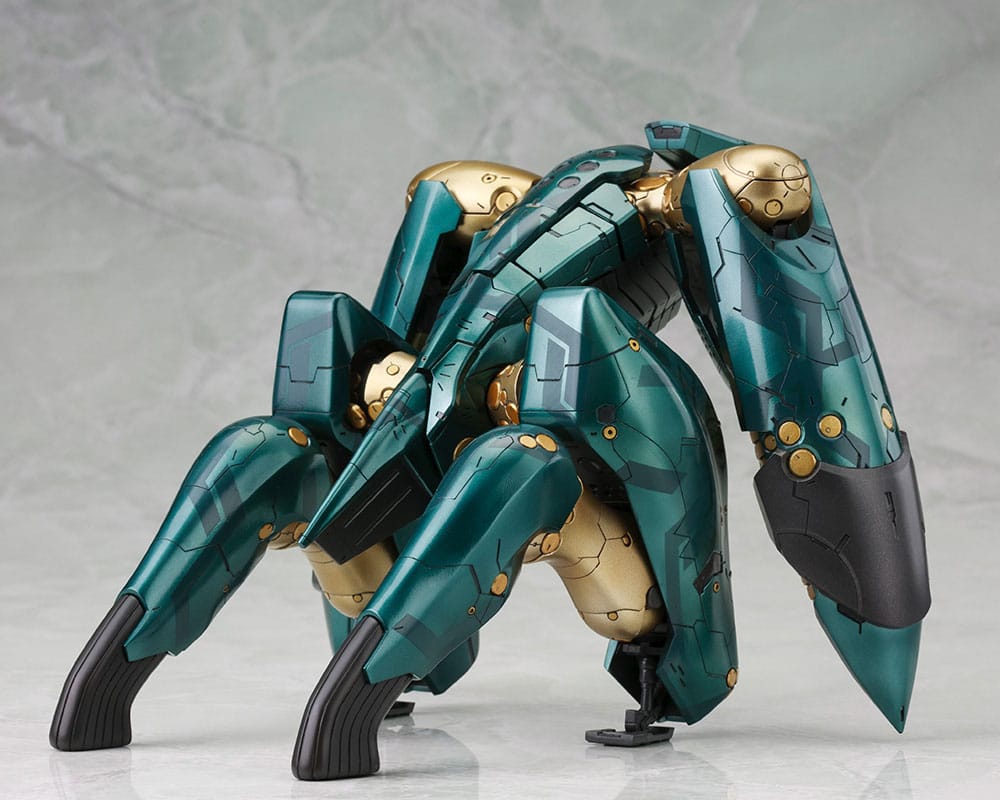 Metal Gear Solid 4 Plastic Model Kit 1/100 Metal Gear Ray 21 cm 