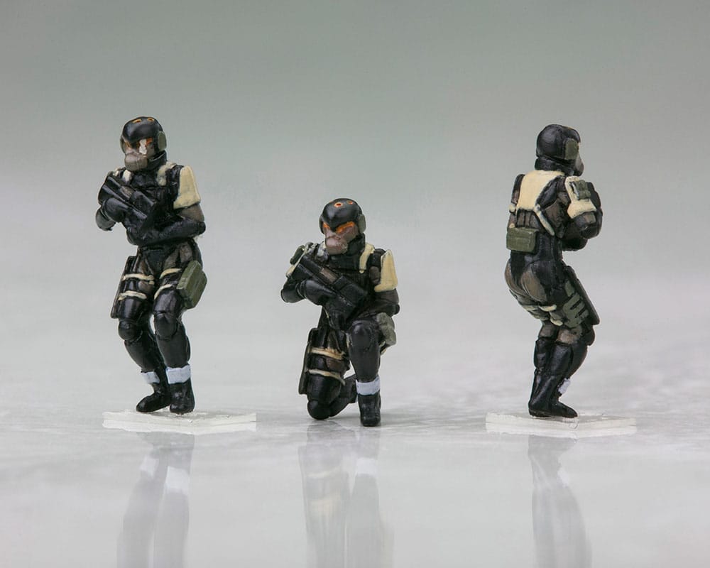 Metal Gear Solid 4 Plastic Model Kit 1/100 Metal Gear Ray 21 cm 